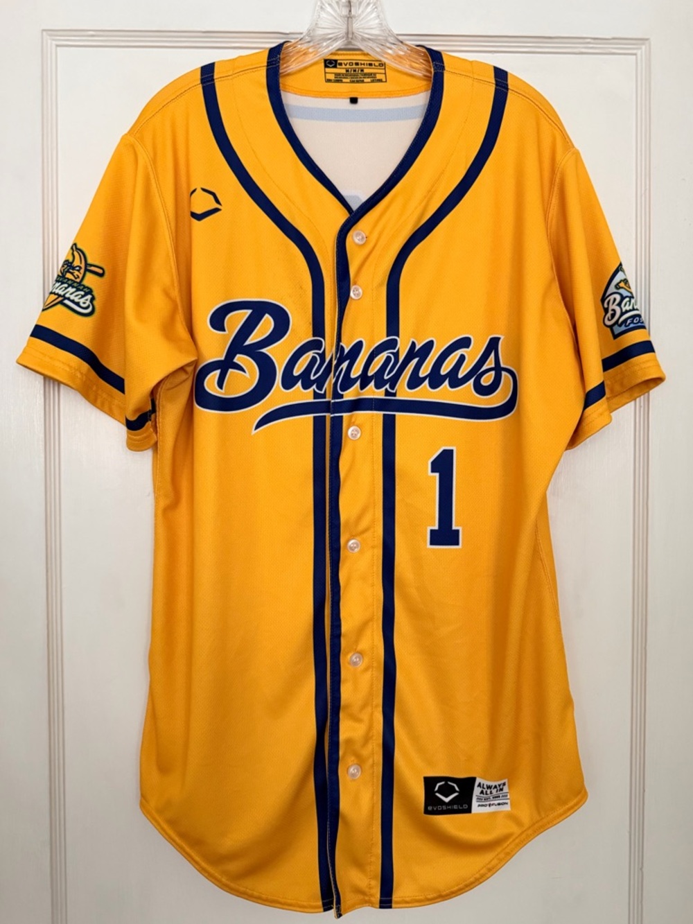 Savannah Bananas evoshield baseball jersey adult M